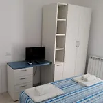 View 3*