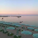 View 3* Numana